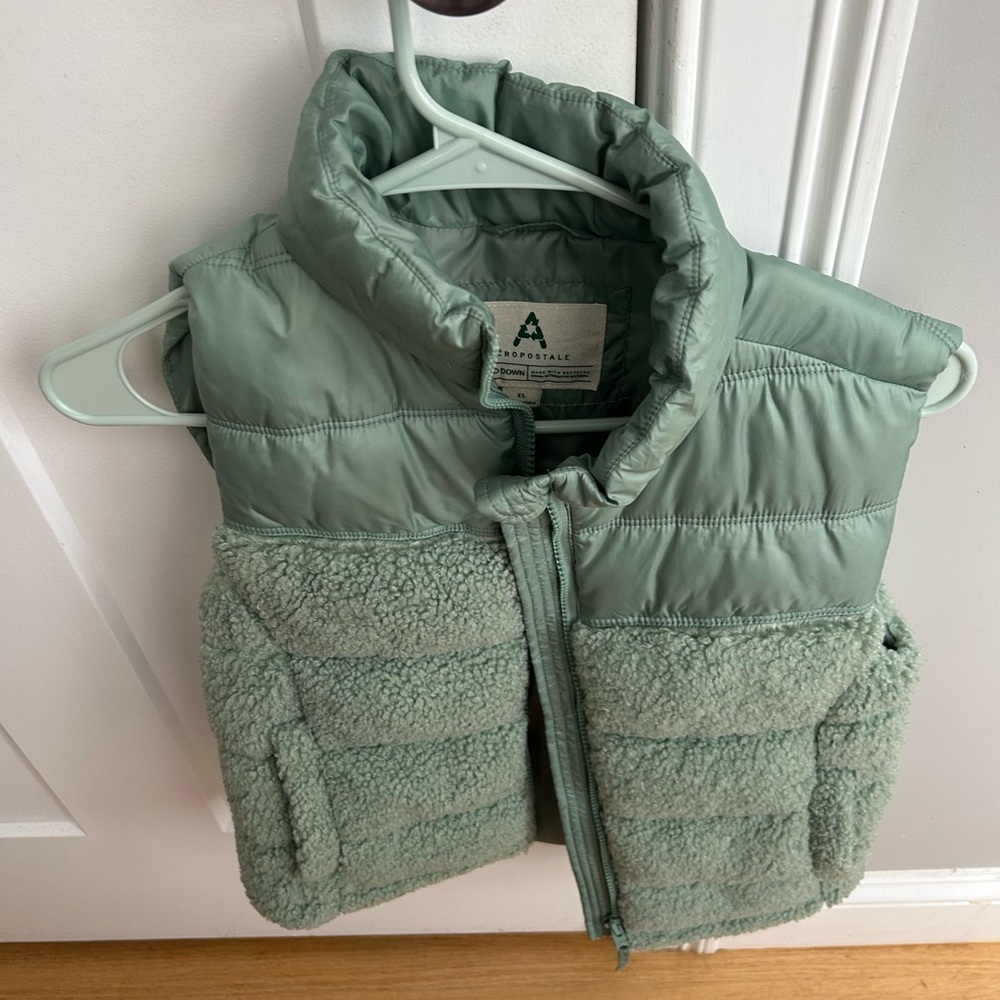 Xs vest